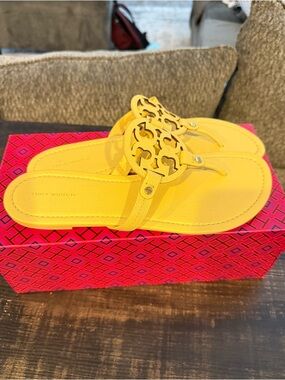 Tory Burch Yellow Cutout Logo Thong Sandals